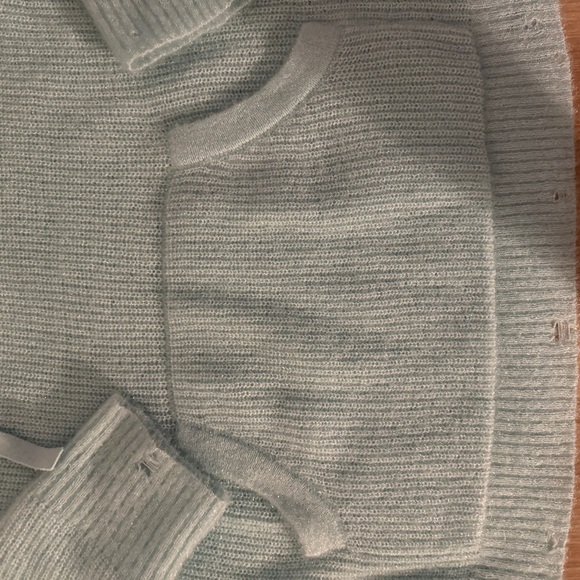 Light Blue Knit Hoodie Sweater – Size M - Picture 4 of 9